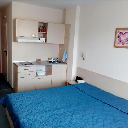 Apartment студия скай холидей Sweti Wlas